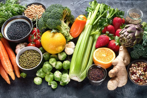 Hälsosamma ekologiska livsmedel — Stockfoto