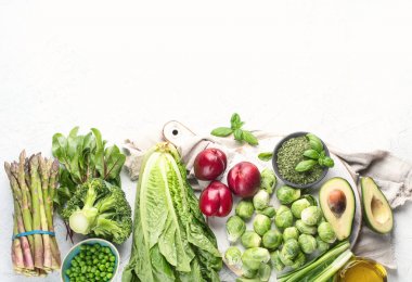 K vitamini açısından zengin gıdalar. Fotokopi alanı ile üst görünüm