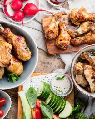 Izgara tavuk budu ve kanatlar