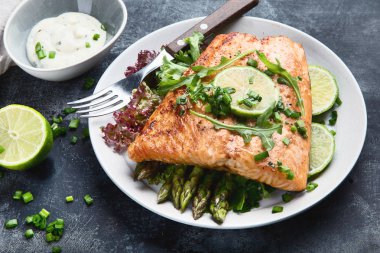 Sebzeli ızgara somon