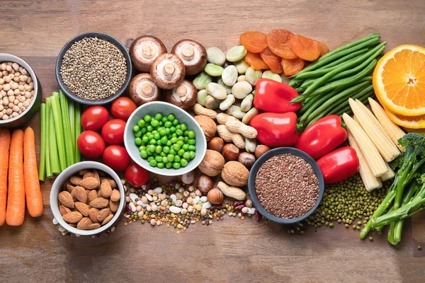 Alimentos saudáveis para cozinhar vegan. Alimentos ricos em antioxidantes, carbo — Fotografia de Stock