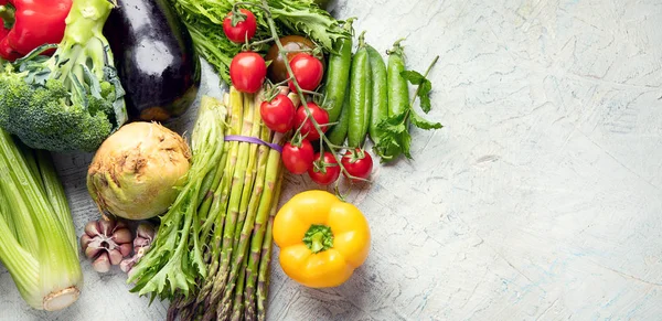新鮮な野菜の盛り合わせ — ストック写真