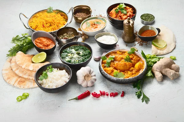 Traditional indian cuisine — Stock Photo, Image