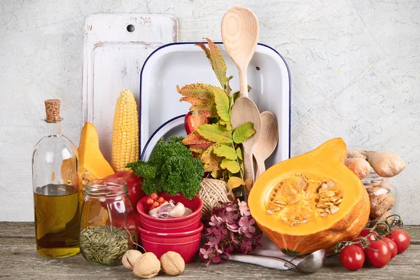 Zdravý vegetarián podzim jídlo vaření pozadí. — Stock fotografie