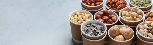 Různé Typy Ořechů Ekofriendly Poháry Vysokým Obsahem Veganských Bílkovin Vitamínů — Stock fotografie