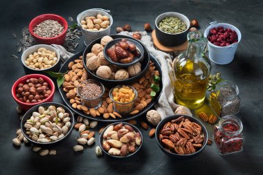 Fındıklı fındık yağı ve koyu fütürlü füt.