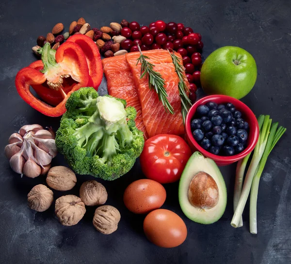 Dieta Cetogénica Alimento Saludable Bajo Carbohidratos Sobre Fondo Negro Vista —  Fotos de Stock