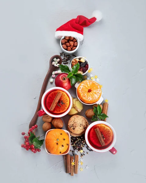 Arbre Noël Fait Nourriture Vacances Sur Fond Béton Vue Dessus — Photo