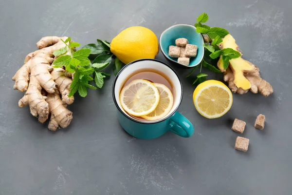 Ingwerwurzel Mit Gesundem Tee Und Zitrone Ansicht Von Oben — Stockfoto