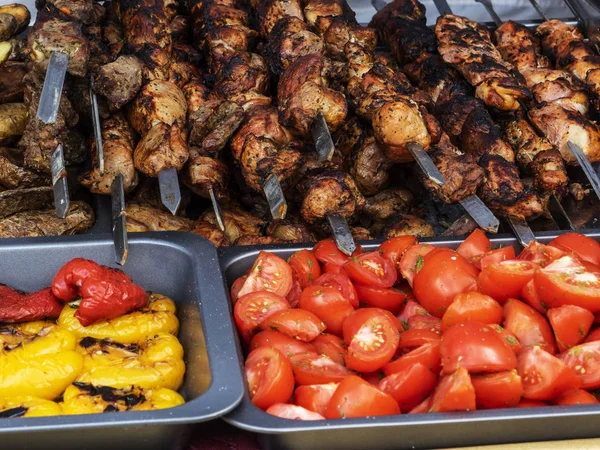 Straatvoedsel Kebab Gebakken Paprika Tomaten — Stockfoto