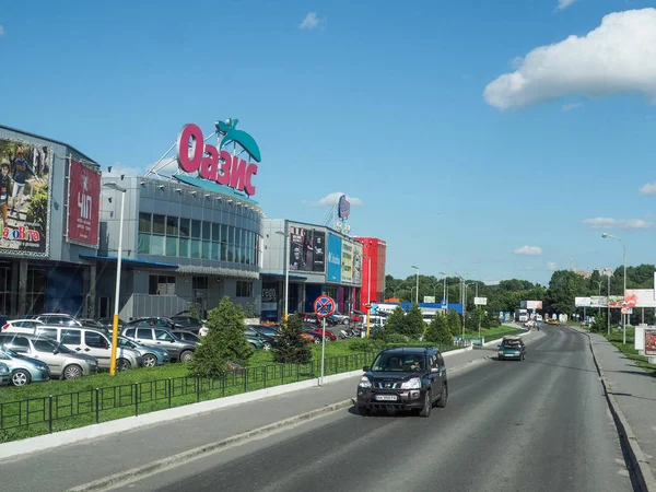 Khmelnytskyi Ukraine July 2018 Oasis Shopping Center Stepan Bandera Avenu — Stock Photo, Image