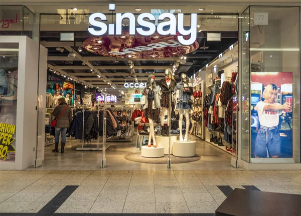 Polen Krakau Maart 2018 Sinsay Winkel Galeria Krakowska Sinsay Één — Stockfoto