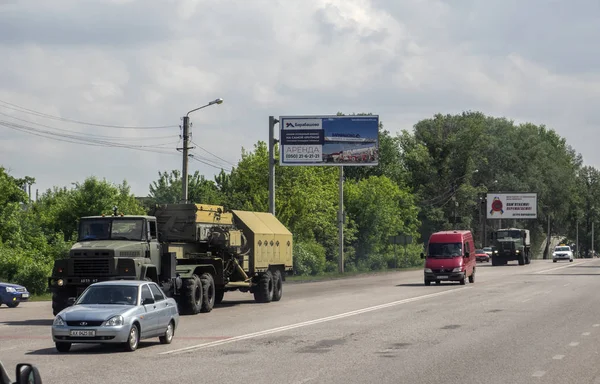 Kharkiv Ukrayna Mayıs 2018 Askeri Teçhizat Sokaklarda Şehir Göre Ukrayna — Stok fotoğraf