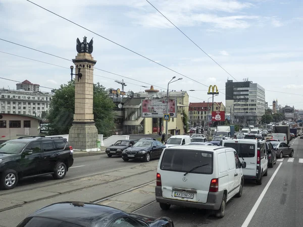 Kharkov Ucraina Maggio 2018 Traffico Sulle Strade Cittadine — Foto Stock