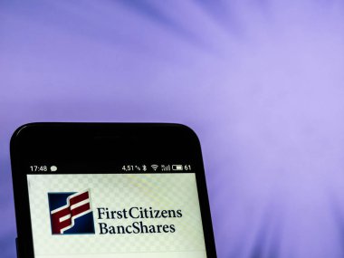 Kiev, Ukrayna - Sept 10,2 2018: görülen ilk vatandaş Bancshares logosu görüntülenen bir akıllı telefon
