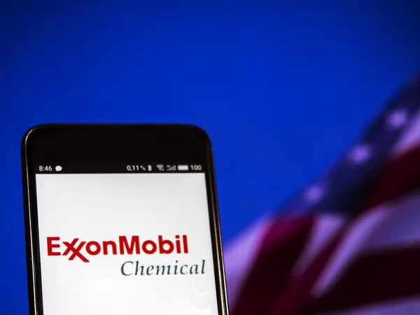 Kiew Ukraine September 2018 Exxon Mobil Logo Auf Dem Smartphone — Stockfoto