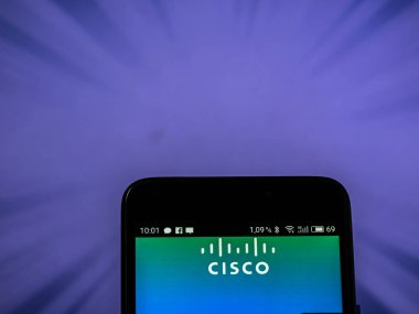 Kiev, Ukrayna 13 Eylül 2018: Sistemleri entegrasyon uzman Şirket, Inc logo akıllı telefon görüntülenen gördüm