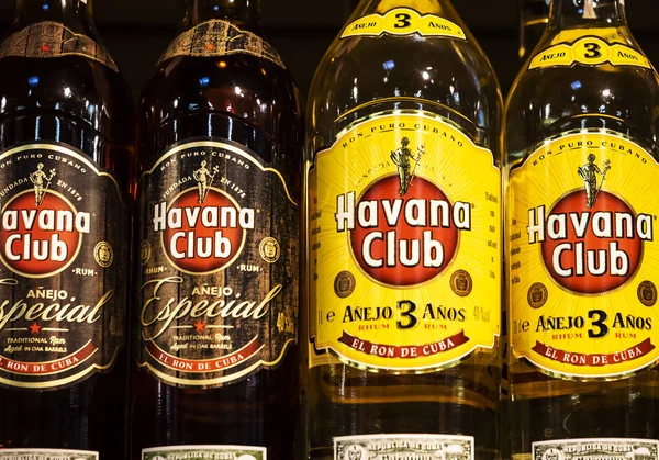 Kiev Oekraïne Sept 2018 Flessen Van Havana Club Een Merk — Stockfoto