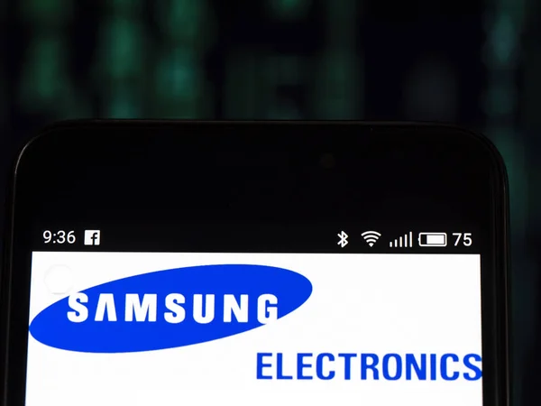 Kyjev Ukrajina Set 2018 Logo Samsung Electronics Vidět Zobrazeného Chytrý — Stock fotografie