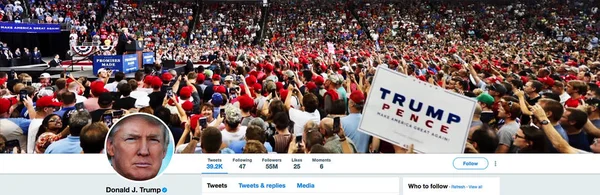 Kiev Ukraine Outubro 2018 Página Oficial Twitter Donald Trump Presidente — Fotografia de Stock