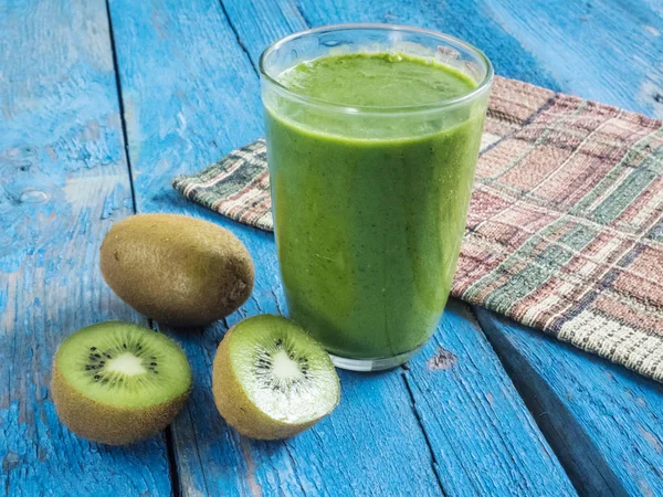 Kiwi Smoothies Kiwi Fruit Weight Loss Wooden Backgroun — Stock Photo, Image