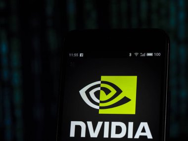 Kiev, Ukrayna - 26 Ekim 2018: NVIDIA Corporation logo akıllı telefon görüntülenen gördüm. 