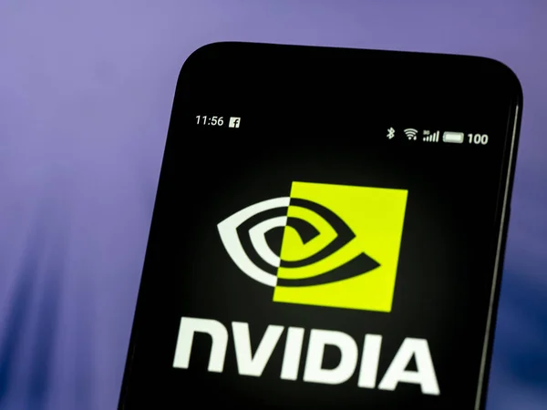 Київ Жовтня 2018 Компанія Nvidia Логотипу Видно Відображене Смарт Телефон — стокове фото