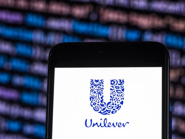 Kiev Ucrania Noviembre 2018 Logotipo Unilever Company Muestra Teléfono Inteligente — Foto de Stock