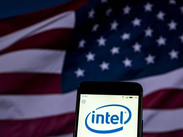 Kiev Oekraïne Dec 2018 Intel Logo Zien Weergegeven Smart Phone — Stockfoto