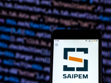 Kiev, Ukrayna - 7 Aralık 2018: Saipem şirket logosu akıllı telefon görüntülenen gördüm.