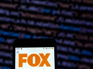 Kiev, Ukrayna - 7 Aralık 2018: Fox Tv şebeke logosu akıllı telefon görüntülenen gördüm.