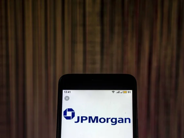 Jp モルガン ・ チェース インベストメントバン キングを見て会社のロゴ表示 o — ストック写真