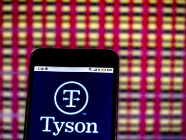 Kiev, Ukrayna - 14 Aralık 2018: Tyson Foods şirket logosu akıllı telefon görüntülenen gördüm.