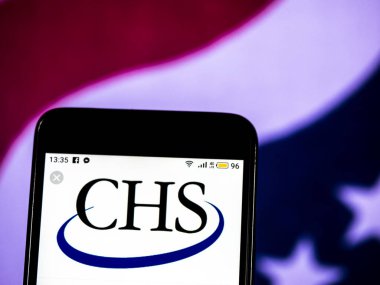 Kiev, Ukrayna - 14 Aralık 2018: Chs Inc logo akıllı telefon görüntülenen gördüm.