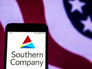 Kiev, Ukrayna - 16 Aralık 2018: Güney Şirket logosu akıllı telefon görüntülenen gördüm.