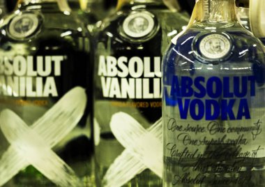 Kiev, Ukrayna - 16 Aralık 2018: Absolut votka mağaza