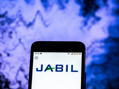 Kiev, Ukrayna - 18 Aralık 2018: Jabil şirket logosu akıllı telefon görüntülenen gördüm