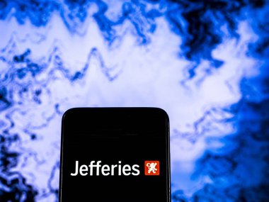 Kiev, Ukrayna - 20 Aralık 2018: Jefferies mali grup firma logosu akıllı telefon görüntülenen gördüm