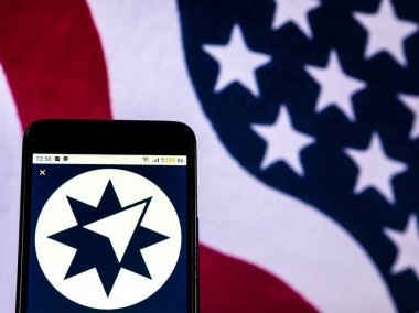 Kiev, Ukrayna - 20 Aralık 2018: Ameriprise finansal finansal hizmetler şirket logosu akıllı telefon görüntülenen gördüm