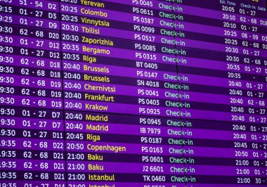 Kiev, Ukrayna - 23 Aralık 2018: Elektronik yönetim kurulu uluslararası havaalanında Borispyl ayrılış