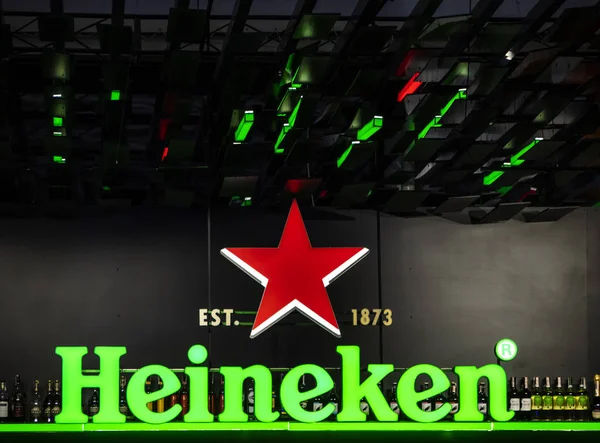 Kiev Oekraïne Dec 2018 Lichte Reclame Van Heineken Bier Het — Stockfoto