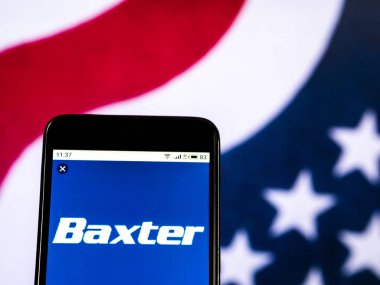 Baxter International sağlık bakım şirket logosu akıllı telefon görüntülenen gördüm