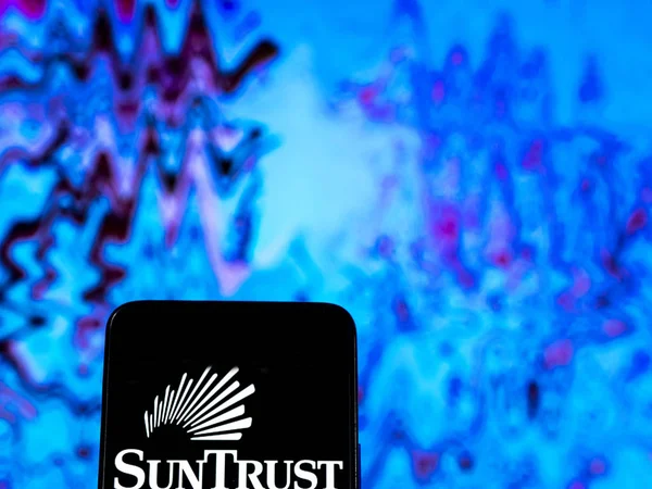 Kiev Ukraine Dec 2018 Suntrust Banks Logo Seen Displayed Smart — Stock Photo, Image