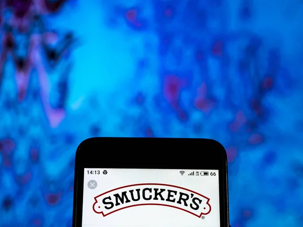 乌克兰基辅 2018年12月29日 智能手机上显示的 Smucker 公司徽标 — 图库照片