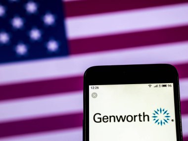 Kiev, Ukrayna - 28 Aralık 2018: Genworth Finans Sigorta şirket logosu akıllı telefon görüntülenen gördüm