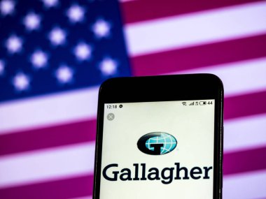 Kiev, Ukrayna - Jan 1, 2019: Arthur J. Gallagher & Co. sigorta şirket logosu akıllı telefon görüntülenen gördüm