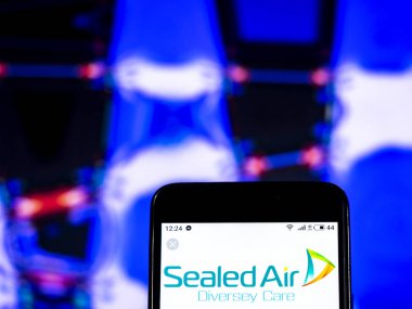 Kiev, Ukrayna - Jan 1, 2019: Kapalı hava şirket logosu akıllı telefon görüntülenen gördüm