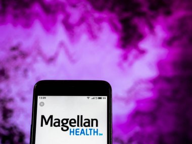 Kiev, Ukrayna - 3 Ocak 2019: Bakım şirket logosu Magellan sağlık yönetilen akıllı telefon görüntülenen gördüm
