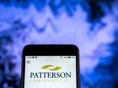 Kiev, Ukrayna - Jan 4, 2019: Patterson şirketleri logo akıllı telefon görüntülenen gördüm