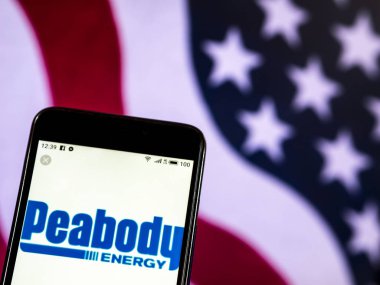 Kiev, Ukrayna - Jan 4, 2019: Peabody enerji kömür madenciliği şirket logosu akıllı telefon görüntülenen gördüm